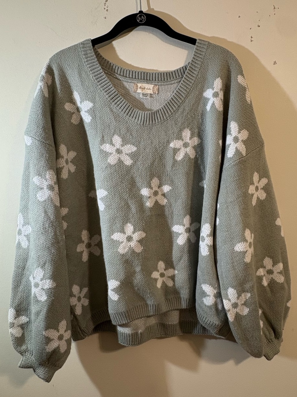 Altar'd State knit sweater women’s small sage green base all-over white daisy